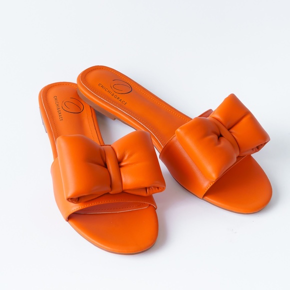 Chichi &Grace bow slippers - Picture 2 of 4